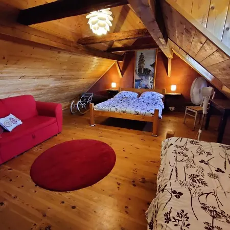 Krumlov House Casa de hóspedes 3*